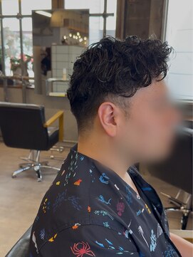 タメ(tame-) サーフカール/フェザーパーマ/ブルーブラック【都賀/メンズ】