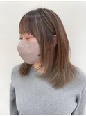 白髪ぼかしハイライトセミロングレイヤー