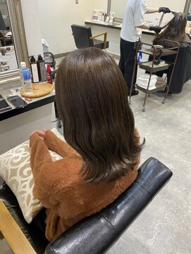 レガロヘアアトリエ(REGALO hair atelier) オリーブオイルベージュ