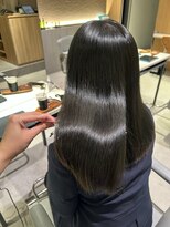 ヨキ(yoki.)&nbsp;オリーブグレージュ×URUGAMIトリートメント【髪質改善】