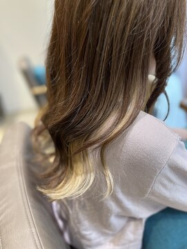 シアン 大倉山店(CYAN) 品よく遊ぶ、こなれインナーデザイン