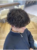 波巻きツイストスパイラルパーマツーブロック刈り上げ