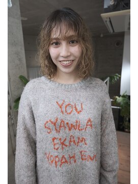 ニーム 栄(nimes) kaon　　ボブパーマ　細かめパーマ