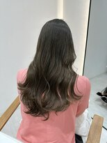 ジーナ 吉塚(Zina)&nbsp;赤みを抑えた オリーブベージュ【福田れん】博多 吉塚 美容室
