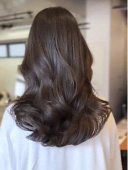 リリ(Liri material care salon by JAPAN)の写真/髪質改善も◎ダメージレスなパーマで理想の質感へ！骨格に合わせた似合わせパーマで輝くあなたに♪