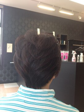 ヘアーリゾート ラ シック(hair resort La chiq) ボリューム自在♪エレガントミセスカット