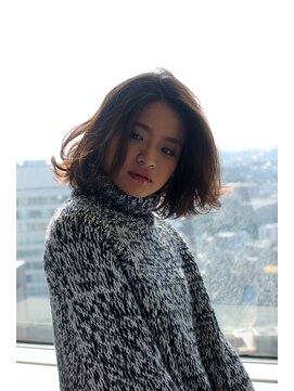 フィス(Fe's) 無造作ニュアンスカール♪