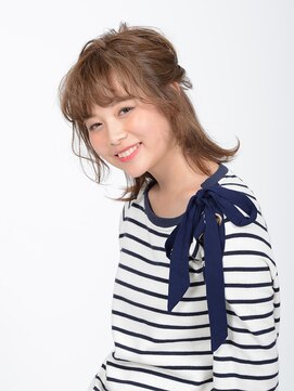アース 岡崎店(HAIR&MAKE EARTH) ねじりハーフアップ【EARTH岡崎店】