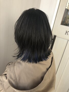 コレロ ヘアー(KORERO hair) ミディアム×インナーブルー
