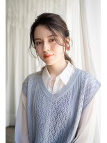カジュアルにもドレスにも！アレンジが似合うヘア・・・HINATA