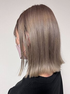 ノイ(neu) 外国人カラー切りっぱなしボブ【静岡/髪質改善/デザインカラー】