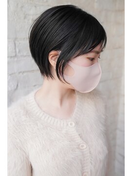 カライング(ing) 大人可愛い20代30代40代黒髪前下がりショートボブ丸みショート◎