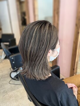 グランジ 北山田店(GLUNGE) 【浦中】地毛ハイライトカラーpart1(静止画)