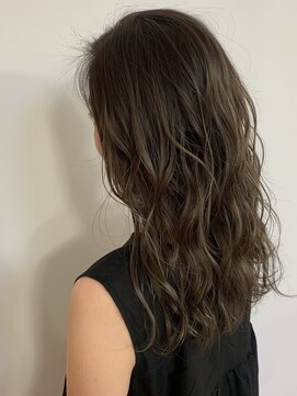 ノット(KNOT.) ハイライトグレージュ