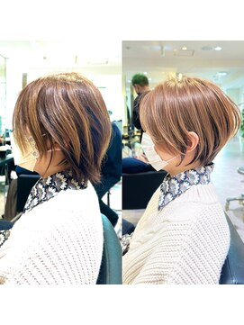 バンプ ギンザ(BUMP GINZA) 30代、40代/丸みくびれショートボブ×白髪染めハイライト/大宮