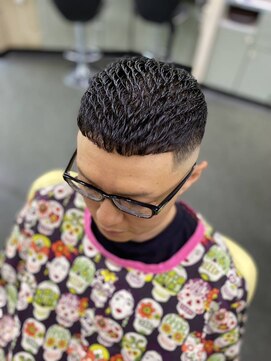 バーバーショップイシカワ(BARBER SHOP イシカワ) 濡れパンクロップスタイルスキンフェード