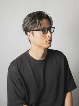 ファミリア 平野(familia)の写真/大人世代ならではの雰囲気・色気のあるスタイルには秘密があります。