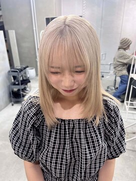 クリム(qulim) ブリーチ/ブリーチカラー/ダブルカラー/ハイトーンカラー