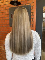 ボスコ 下北沢店(bosco)&nbsp;ブリーチカラー　シルバー　　《koike》