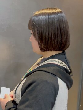 アイニティ(Inity) ぱつっとボブ