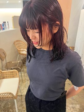 ユッカ 梅田(YUCCA) 【 YUCCA 】大人可愛い20代30代40代 ミディアム/チェリーレッド