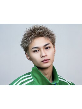 【1回のご来店でまとめて完了!】ヘアスタイルと美眉をトータルプロデュースして無駄なくカッコよくを実現。