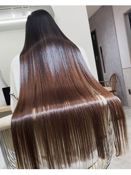 サンド 池袋(sand) 乾かすだけで艶髪ストレート