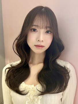 クム(kumu) 20代30代◎グレージュレイヤーカットで小顔韓国ヘア