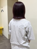 ヒントステーション(HINTSTATION)&nbsp;〈浅草 半個室〉カシスピンク×切りっぱなしロブ