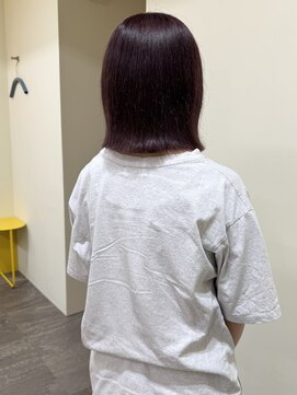 ヒントステーション(HINTSTATION) 〈浅草 半個室〉カシスピンク×切りっぱなしロブ