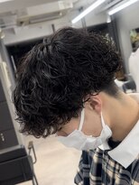 オーバルバイアピッシュ(OVARL by apish) 波巻きパーマ@tt_taiga__/耳だしショート/くるくる波ウェーブ