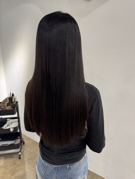 【miyon】韓国レイヤーカット×暗髪カラー×髪質改善