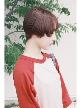 ピンクブラウン丸みショート