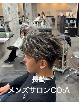 コア(CO:A) 長崎メンズカットフェザーショートメンズハイライトメンズカラー