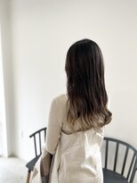 ヒュー(HUE) みんな大好き。グレーベージュ