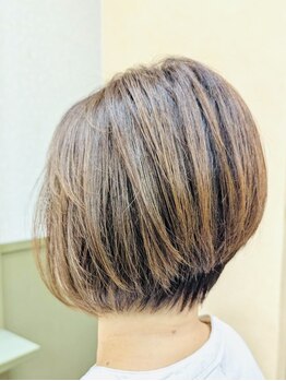 美容室樹蘭子 イオン松山店の写真/骨格や髪質を見極めた似合わせカットが人気！朝のスタイリングが楽になる美シルエットショートへ♪
