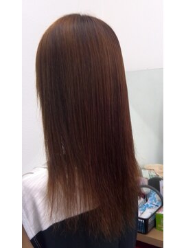 美容室 トマト サラサラ縮毛矯正♪