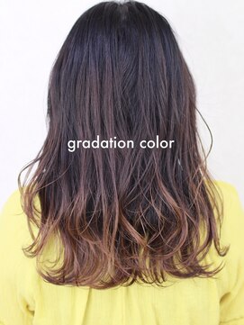 スパ ヘアーデザイン(SPA hair design) ブラウンベースのグラデーションカラー