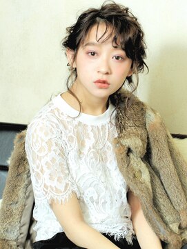 クシュ 所沢西口プロぺ通り(kusyu... ) ペールベージュセクションカラーグラデーションカラー外ハネボブ