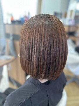 イーストハムアネーロ(EAST HAM anello) 艶ミニボブ/ブラウン