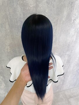 ジーナ 博多(Zina) ネイビーブルー/髪質改善