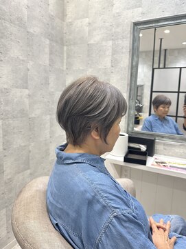 イーズ バイ インス(Yeeee.s by INCE) 白髪ぼかし/白髪改善カラー/ショート/透明感カラー/脱白髪染め