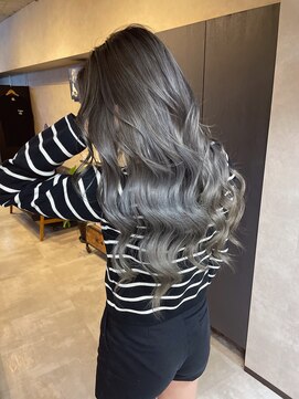 サニー 渋谷(SUNNY) ナチュラルバレイヤージュ、ハイライト、グレージュ、レイヤー