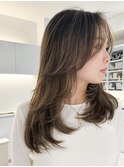 レイヤーカット海外風ハイライトヘア西海岸地毛ハイライト