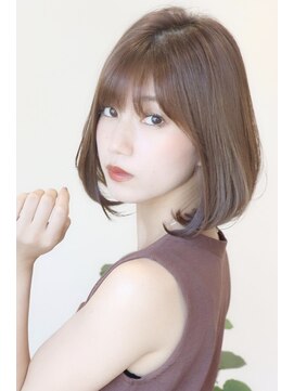 アイ(I.) 【 Ｉ. 】30代からのナチュラル前下がりショートボブ　川口