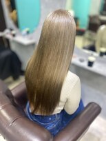 グラッジ 池袋(GLADGE)&nbsp;【透明感×ツヤ感】王道ミルクティーベージュ