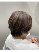 ロエ(Lowe')&nbsp;ショートボブ×ハイライト