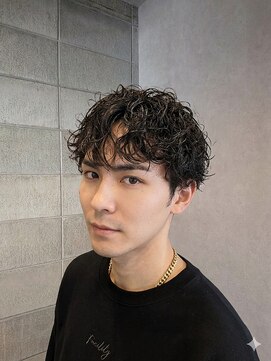 ワンワンオー バーバーショップ コンチネンタル(@110 BARBER SHOP continental) シャドウパーマ