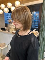ロンドアジュール 横浜(Lond azur)&nbsp;ひし形レイヤーボブハッシュ/顔周り/オリーブベージュ/横浜