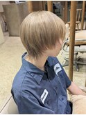 ハイトーンベージュ